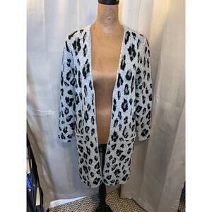 Nine West Leopard Print Cardigan Duster NWT XS Gray Black Soft Knit